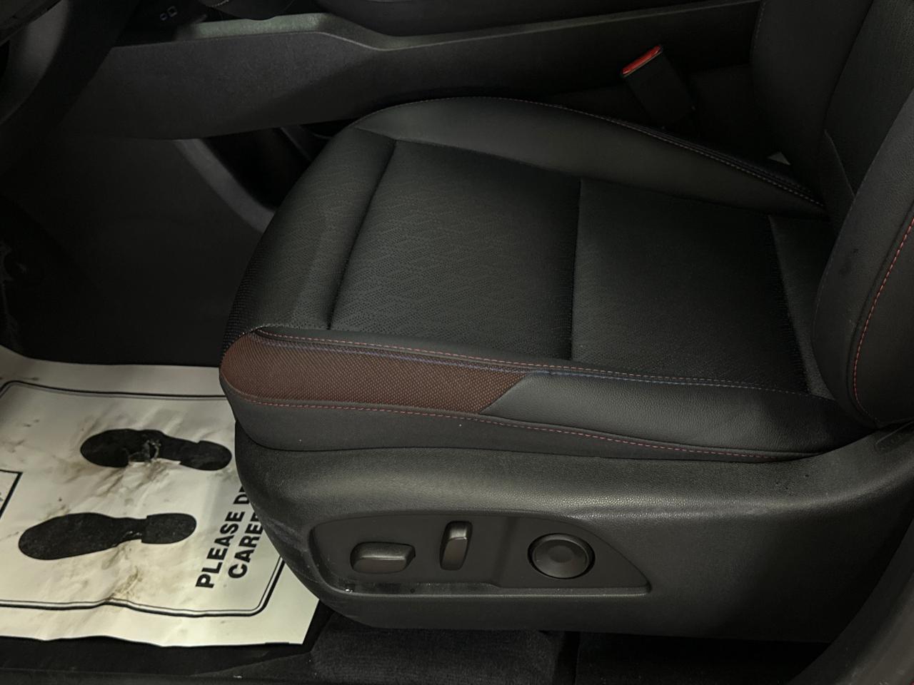 2025 Chevrolet Equinox RS 4dr All-Wheel Drive Photo