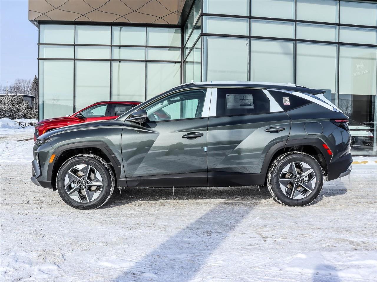 2026 Hyundai Tucson Preferred w/Trend Package 4dr All-Wheel Drive Photo4
