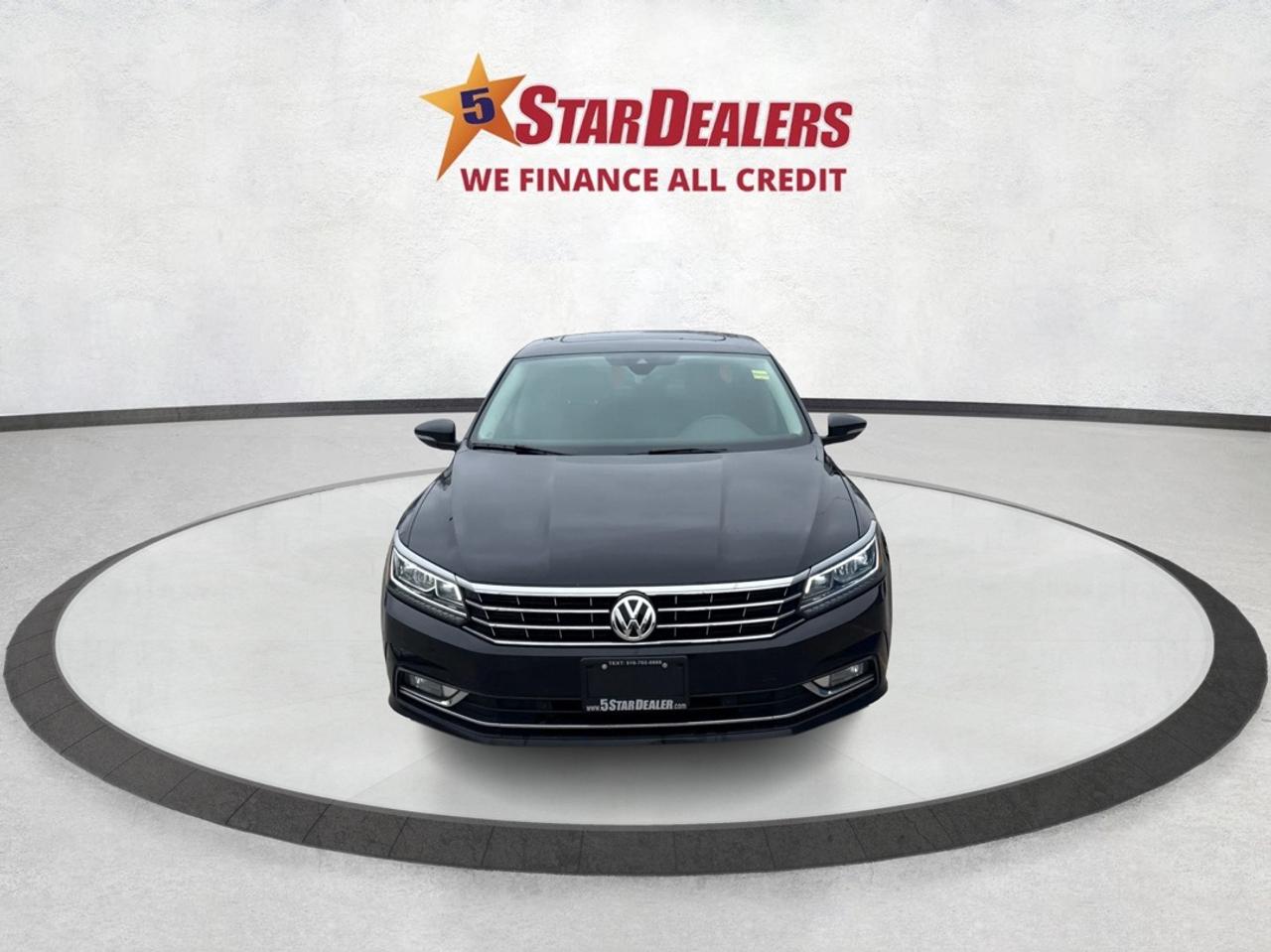 2018 Volkswagen Passat LEATHER SUNROOF HEATED SEATS WE FINANCE ALL CREDIT Photo