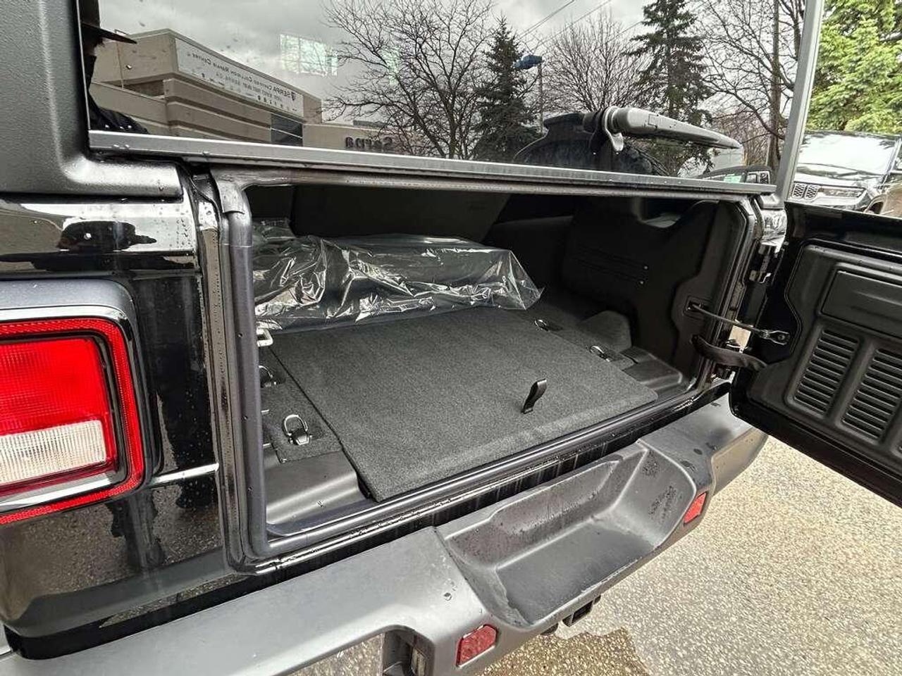 2026 Jeep Wrangler Sport 4dr 4x4 Photo4