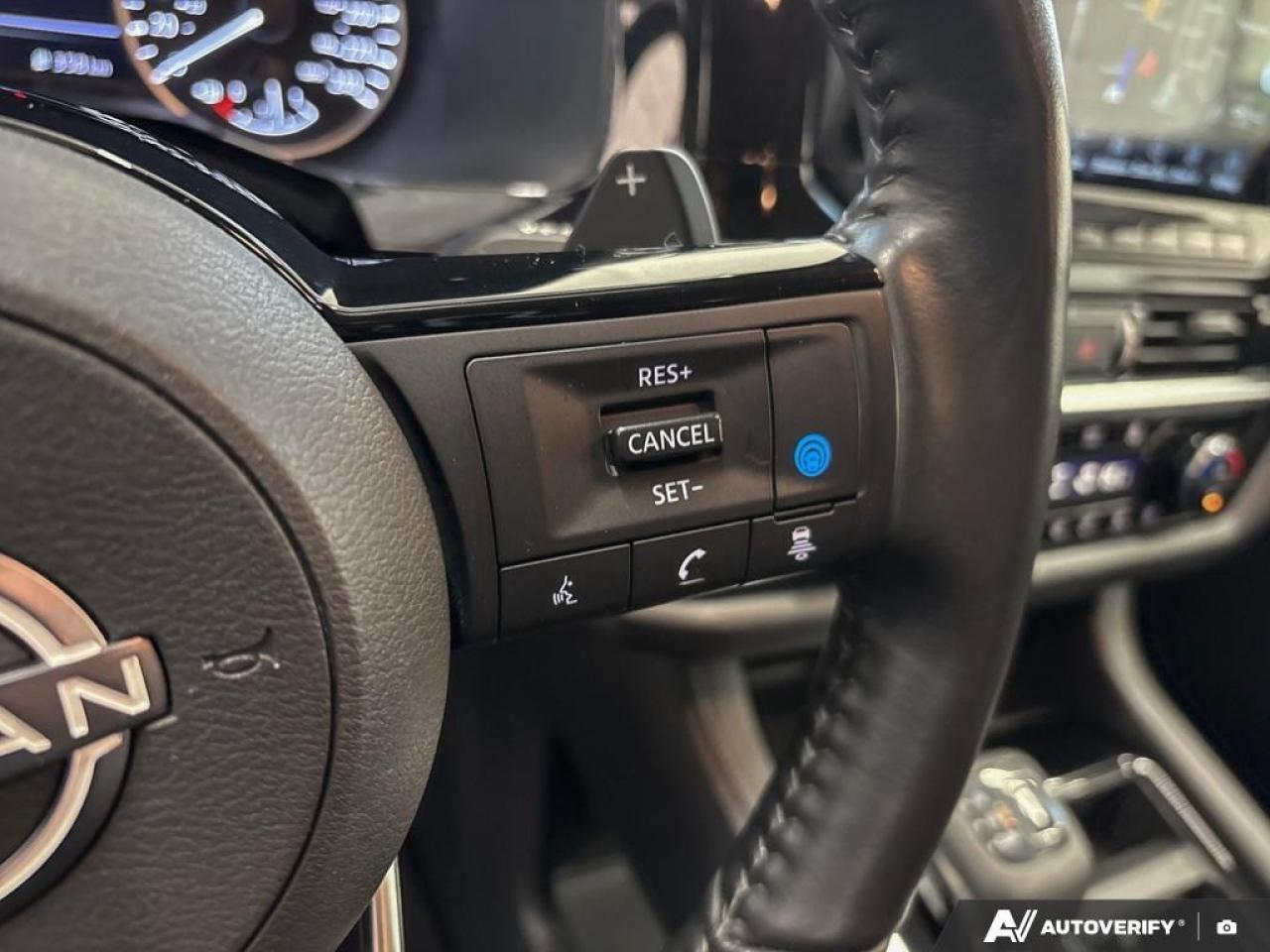 2023 Nissan Pathfinder SL 4dr 4x4 Photo