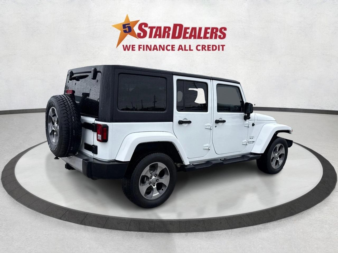 2018 Jeep Wrangler JK Unlimited NAV LOADED 2 TOPS CLEAN WE FINANCE ALL CREDIT! Photo