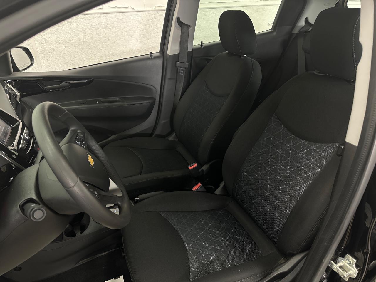 2022 Chevrolet Spark 1LT CVT 4dr Hatchback Photo