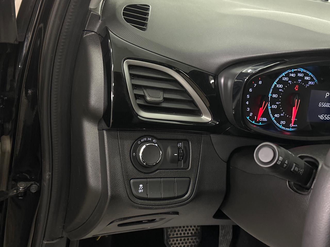 2022 Chevrolet Spark 1LT CVT 4dr Hatchback Photo