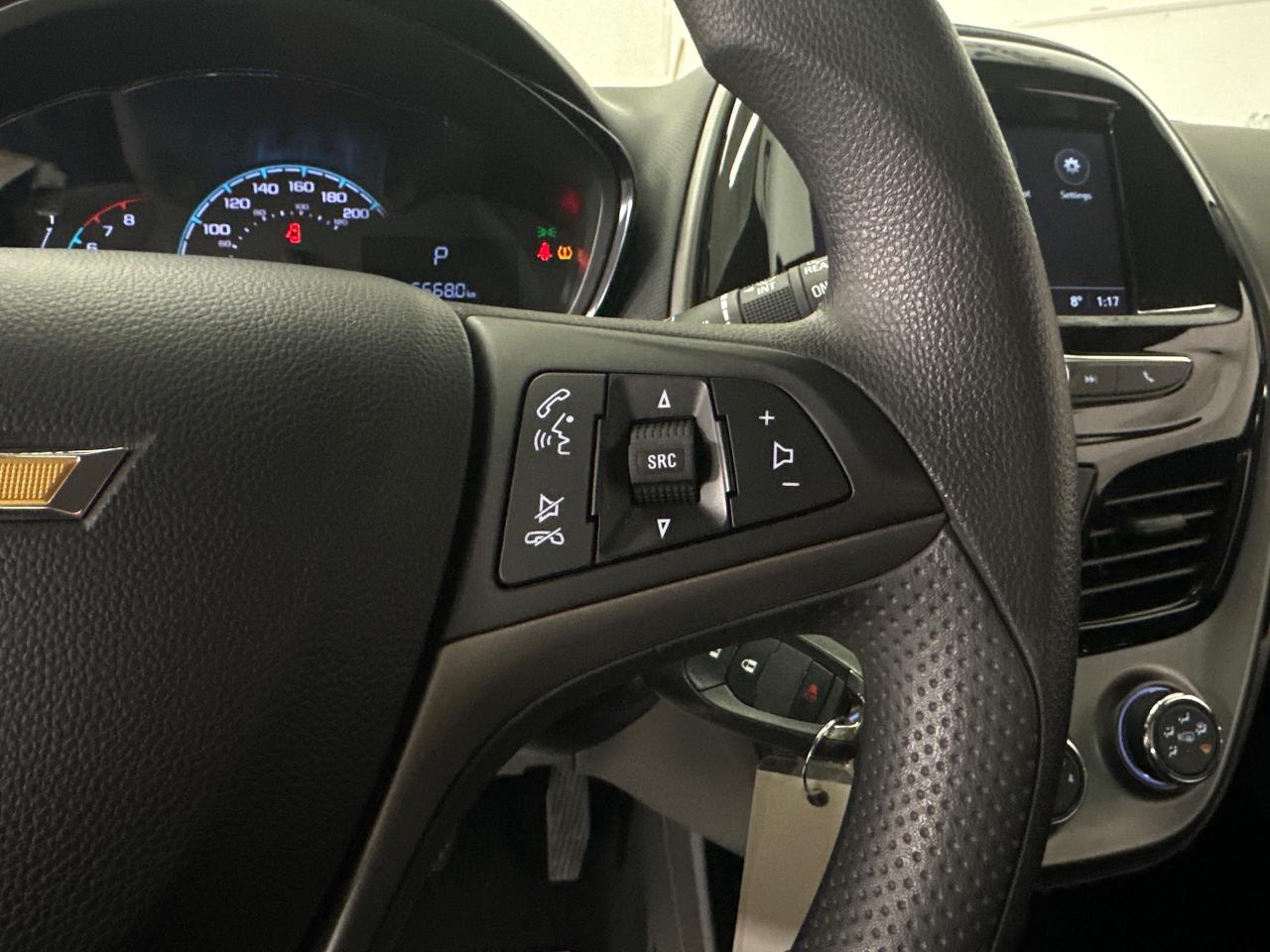 2022 Chevrolet Spark 1LT CVT 4dr Hatchback Photo