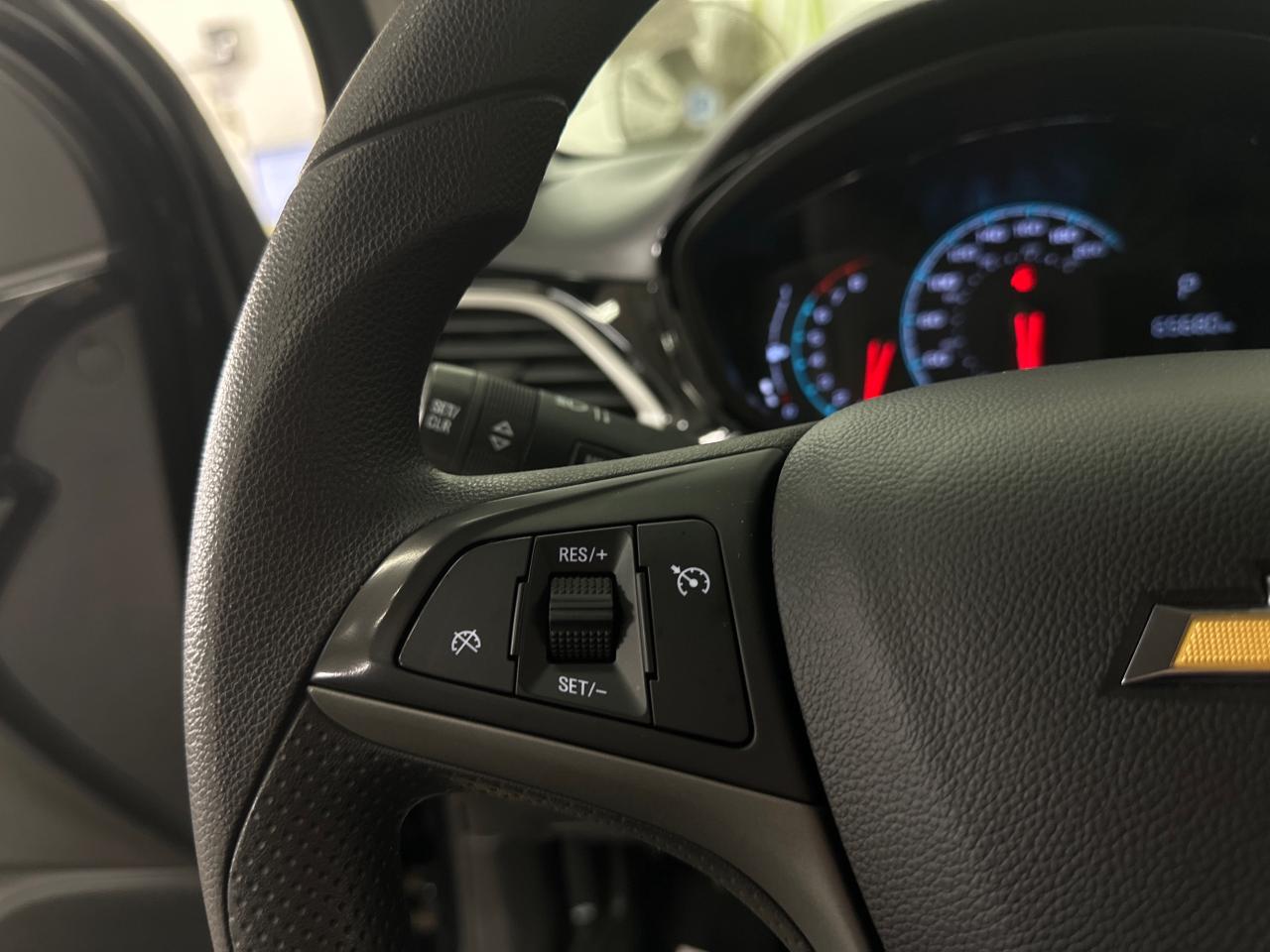 2022 Chevrolet Spark 1LT CVT 4dr Hatchback Photo