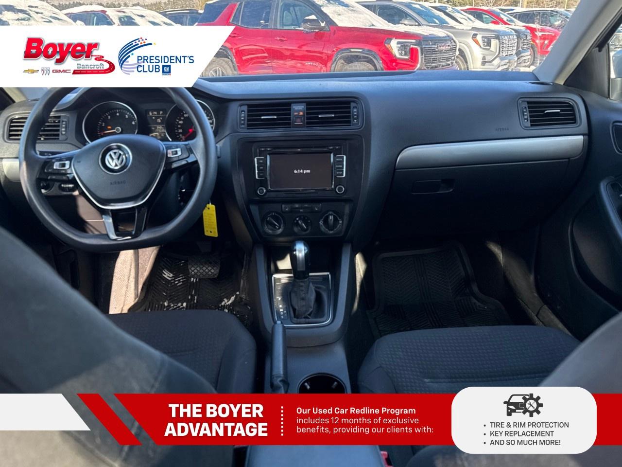 2015 Volkswagen Jetta Sedan 4dr 2.0L Auto Trendline Photo