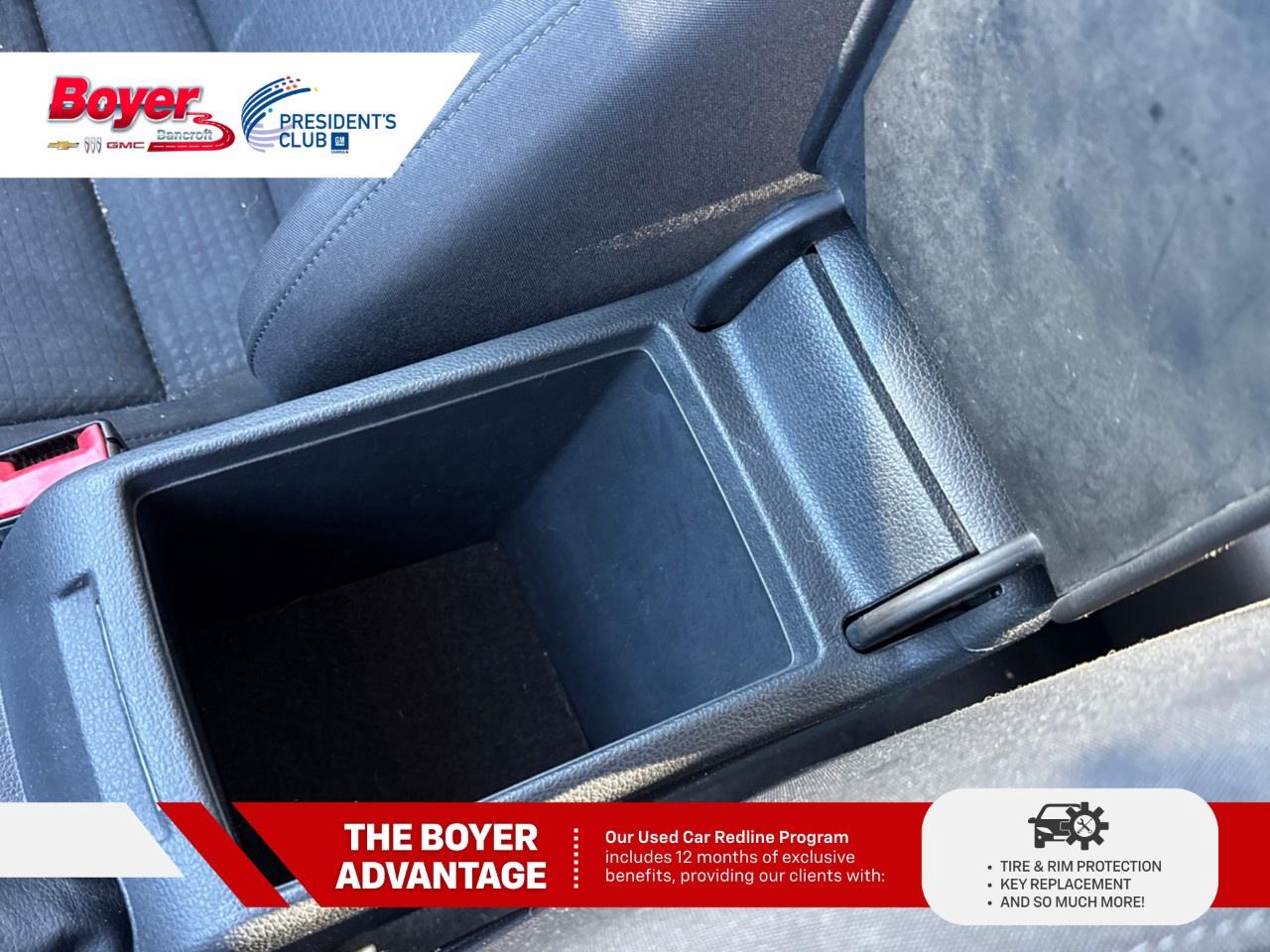 2015 Volkswagen Jetta Sedan 4dr 2.0L Auto Trendline Photo