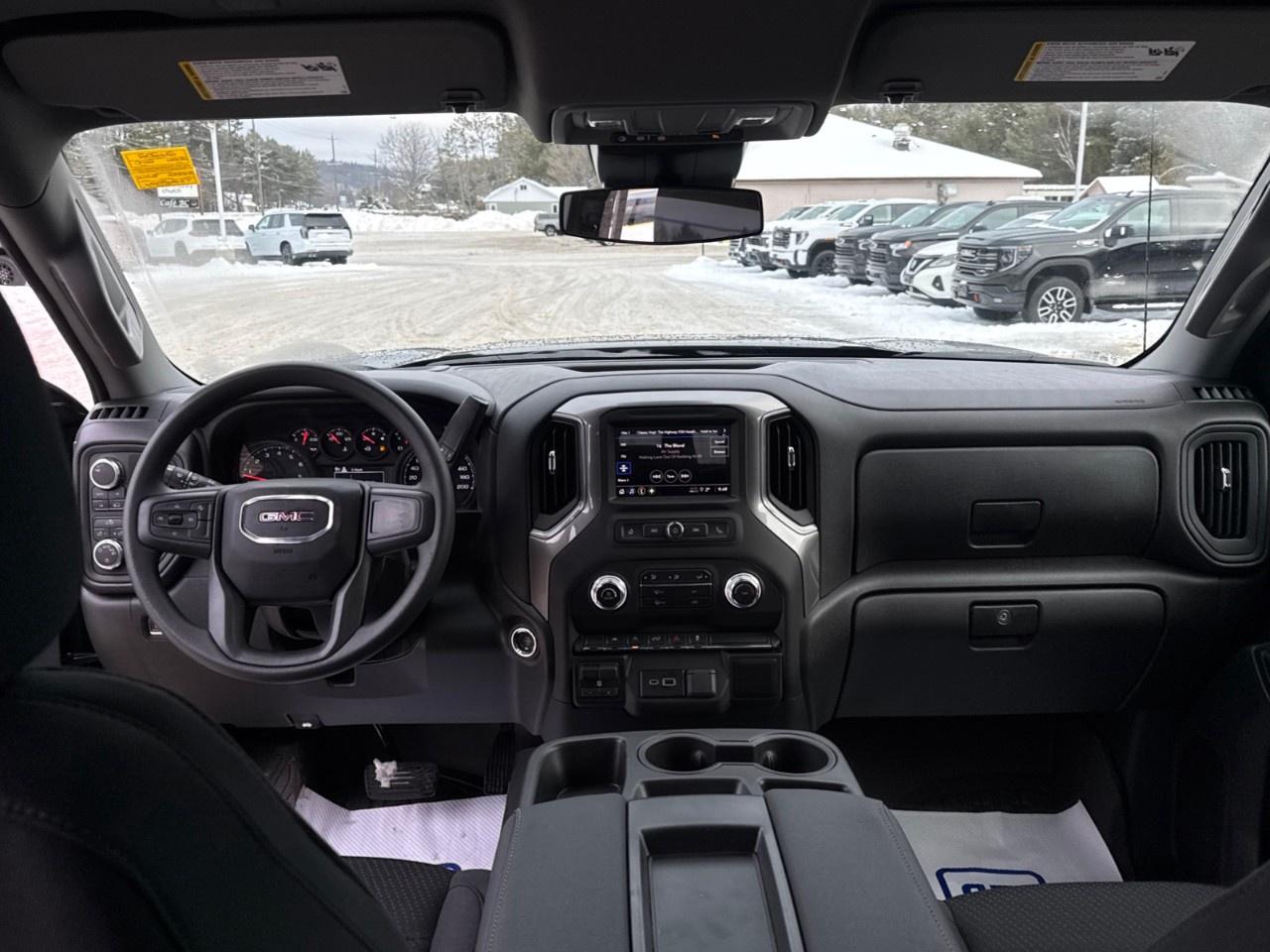 2026 GMC Sierra 1500 Crew Cab Short Box 4-Wheel Drive Pro Photo