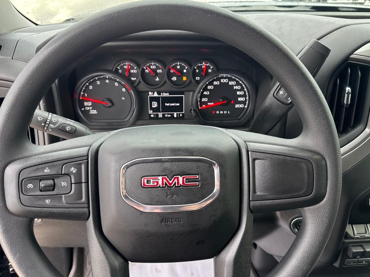 2026 GMC Sierra 1500 Crew Cab Short Box 4-Wheel Drive Pro Photo