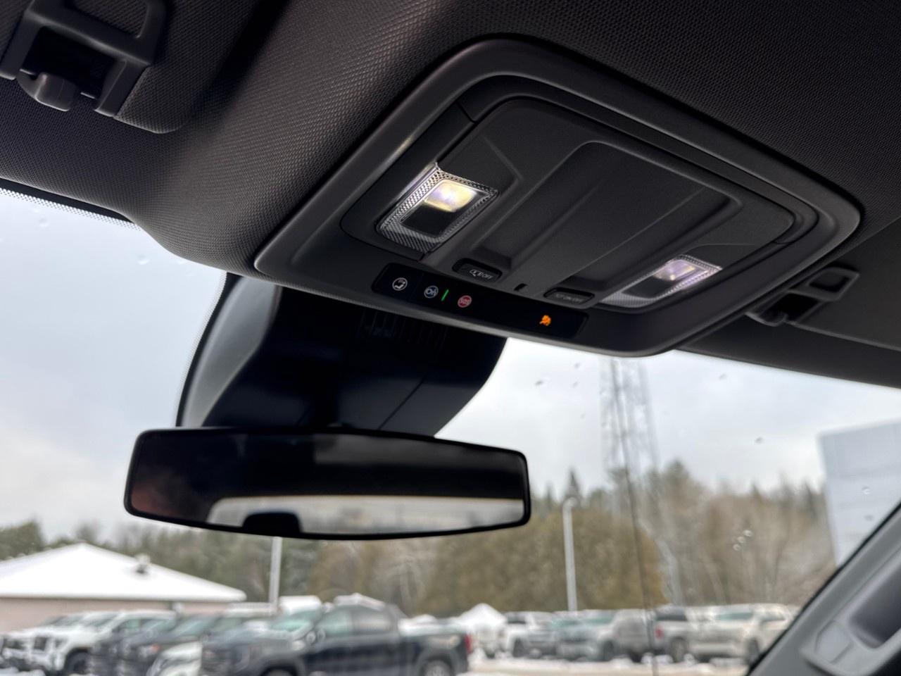 2026 GMC Sierra 1500 Crew Cab Short Box 4-Wheel Drive Pro Photo