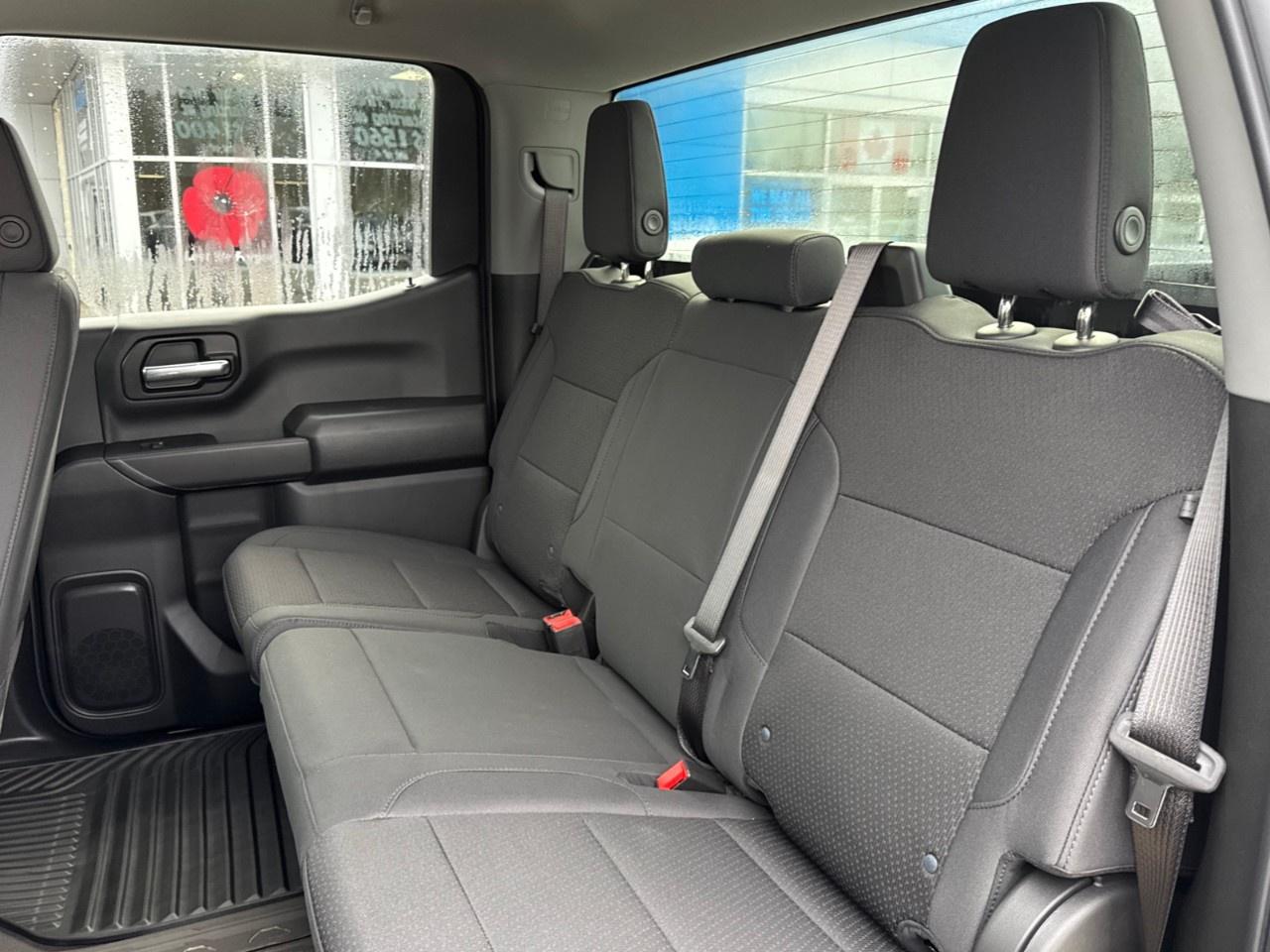 2026 GMC Sierra 1500 Crew Cab Short Box 4-Wheel Drive Pro Photo