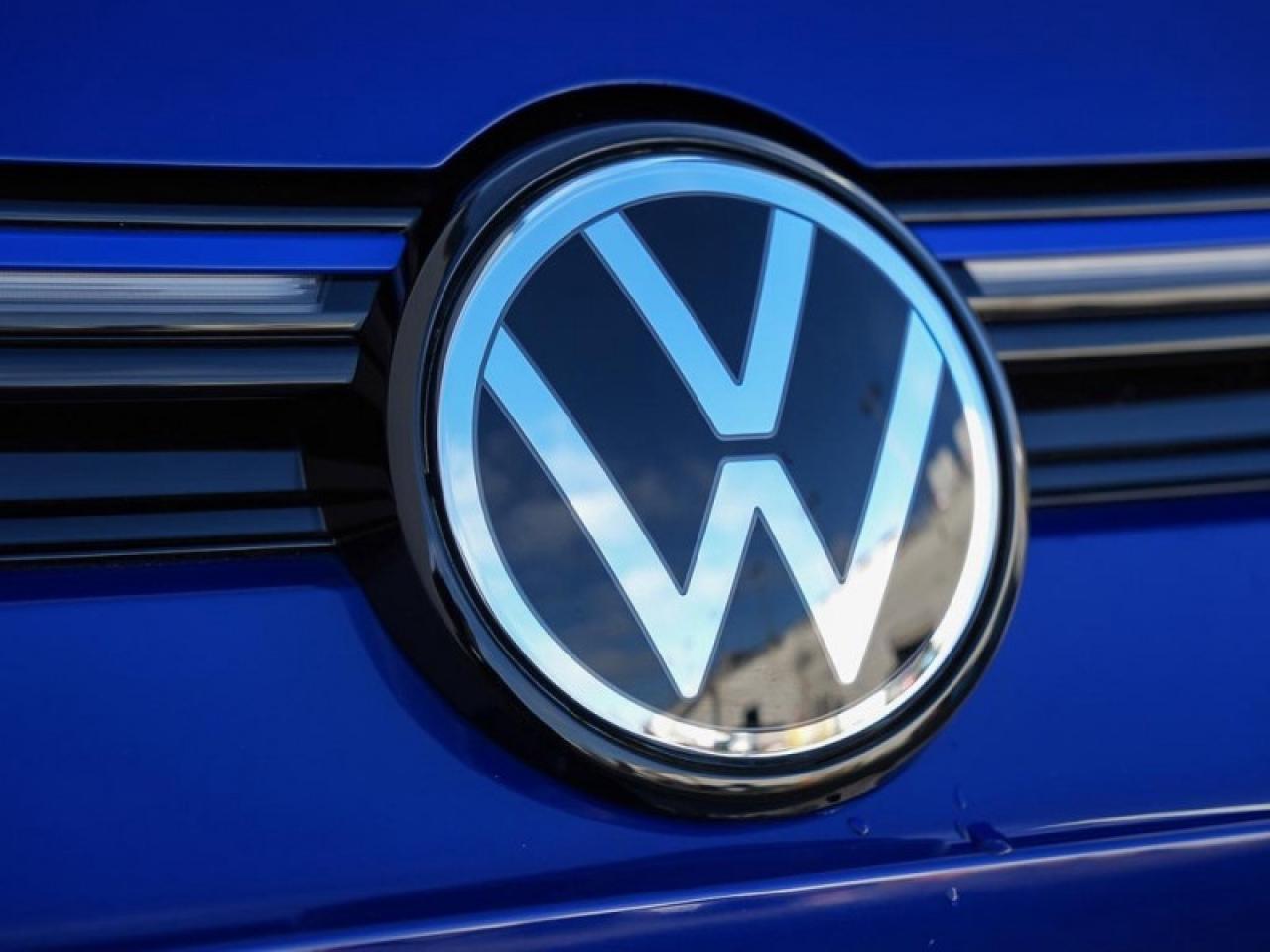 2026 Volkswagen Golf R DSG Photo