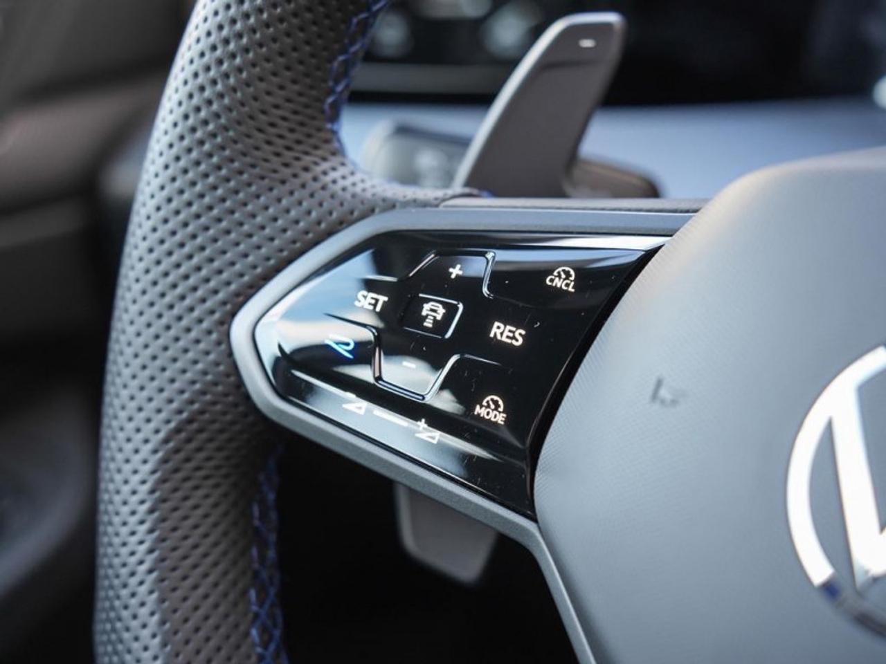 2026 Volkswagen Golf R DSG Photo