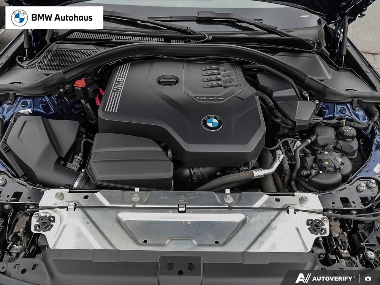 2023 BMW 3 Series 330i xDrive Sedan Photo