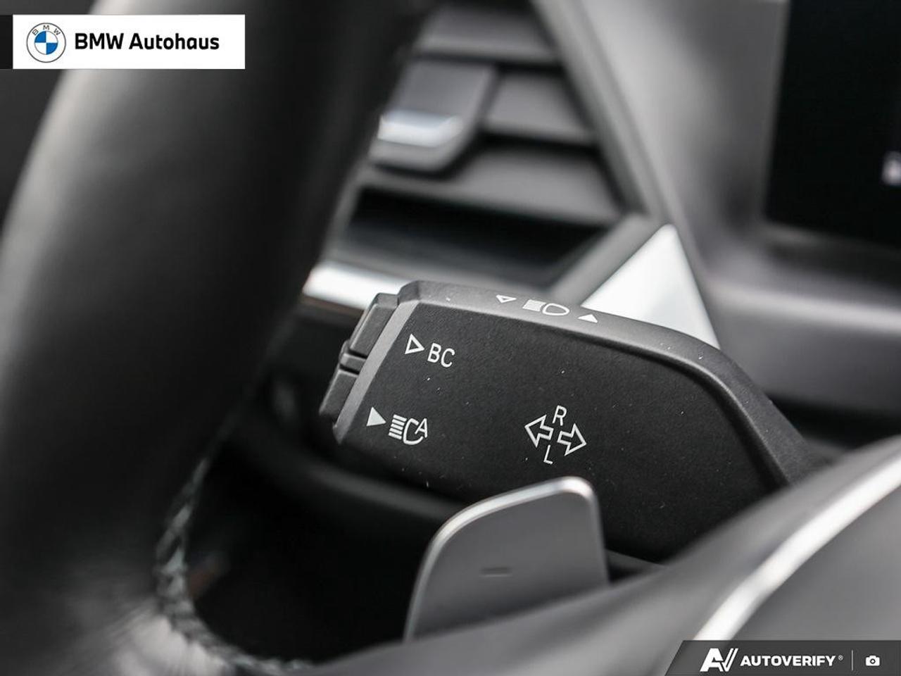 2023 BMW 3 Series 330i xDrive Sedan Photo