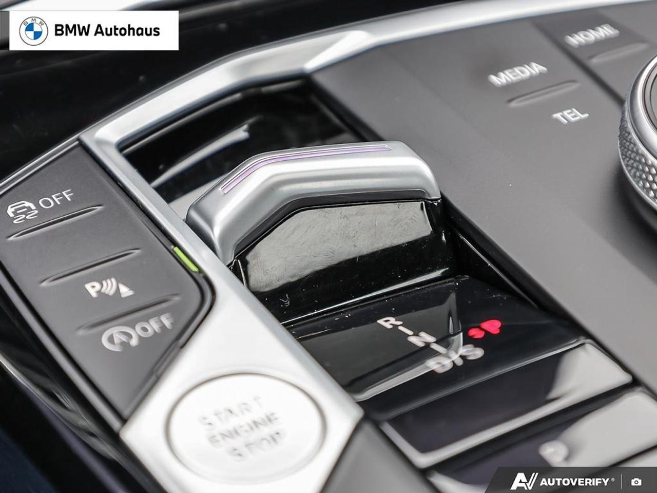 2023 BMW 3 Series 330i xDrive Sedan Photo