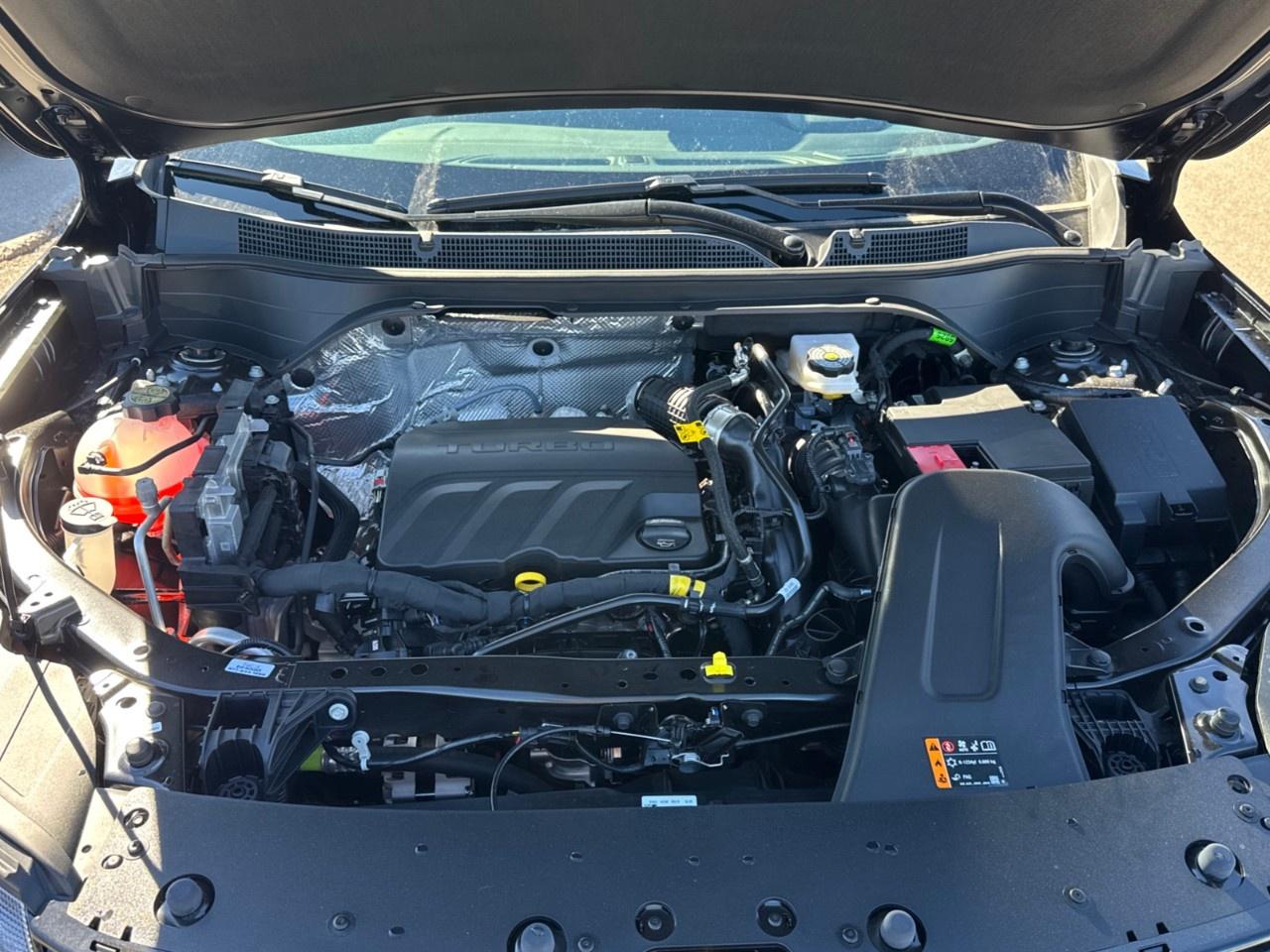 2025 Chevrolet Trax FWD 4dr 2RS Photo