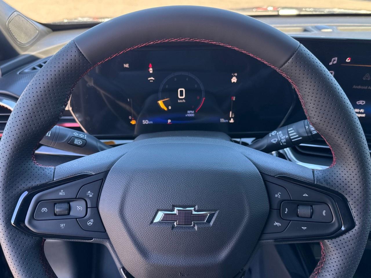 2025 Chevrolet Trax FWD 4dr 2RS Photo