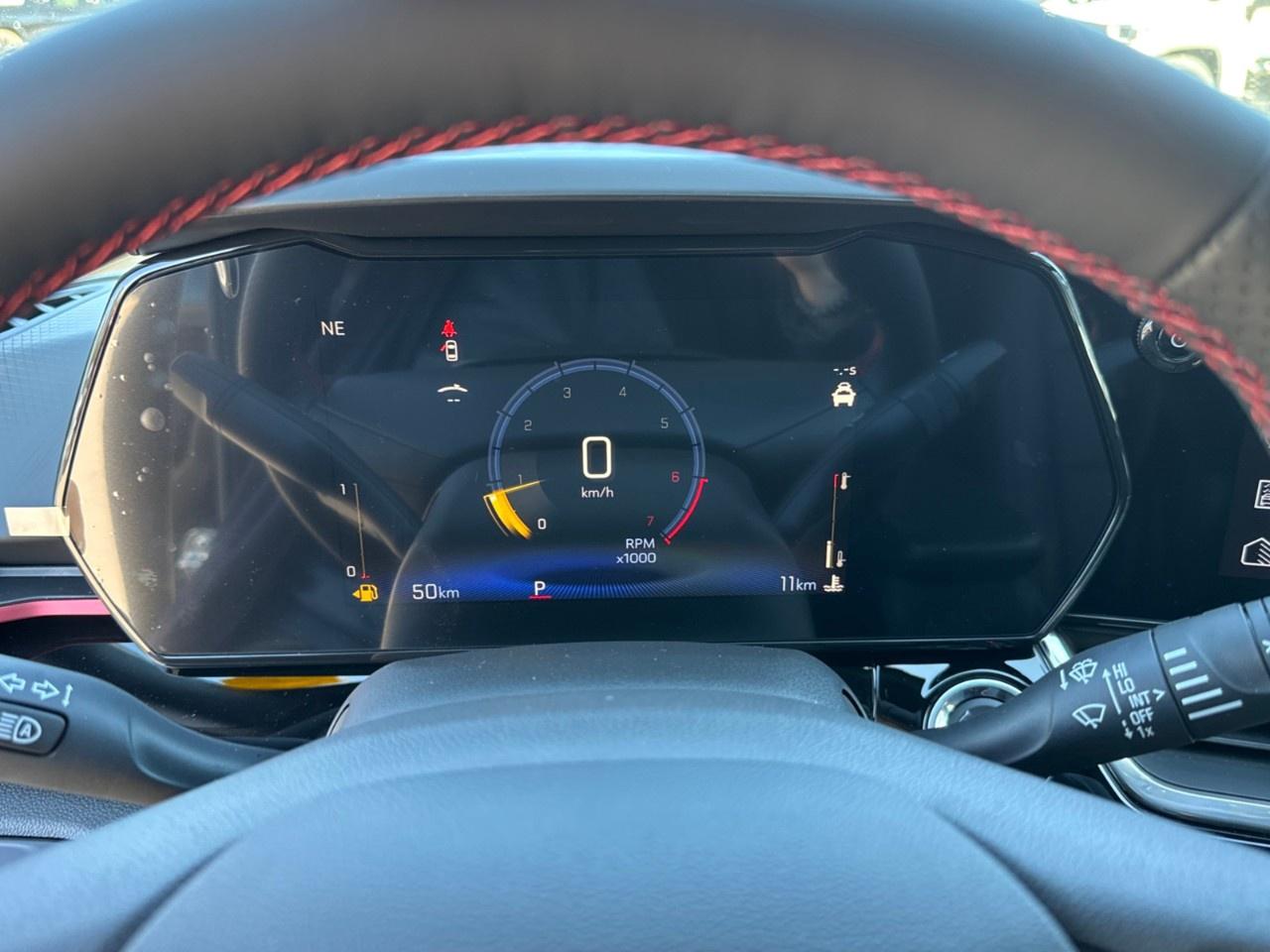 2025 Chevrolet Trax FWD 4dr 2RS Photo