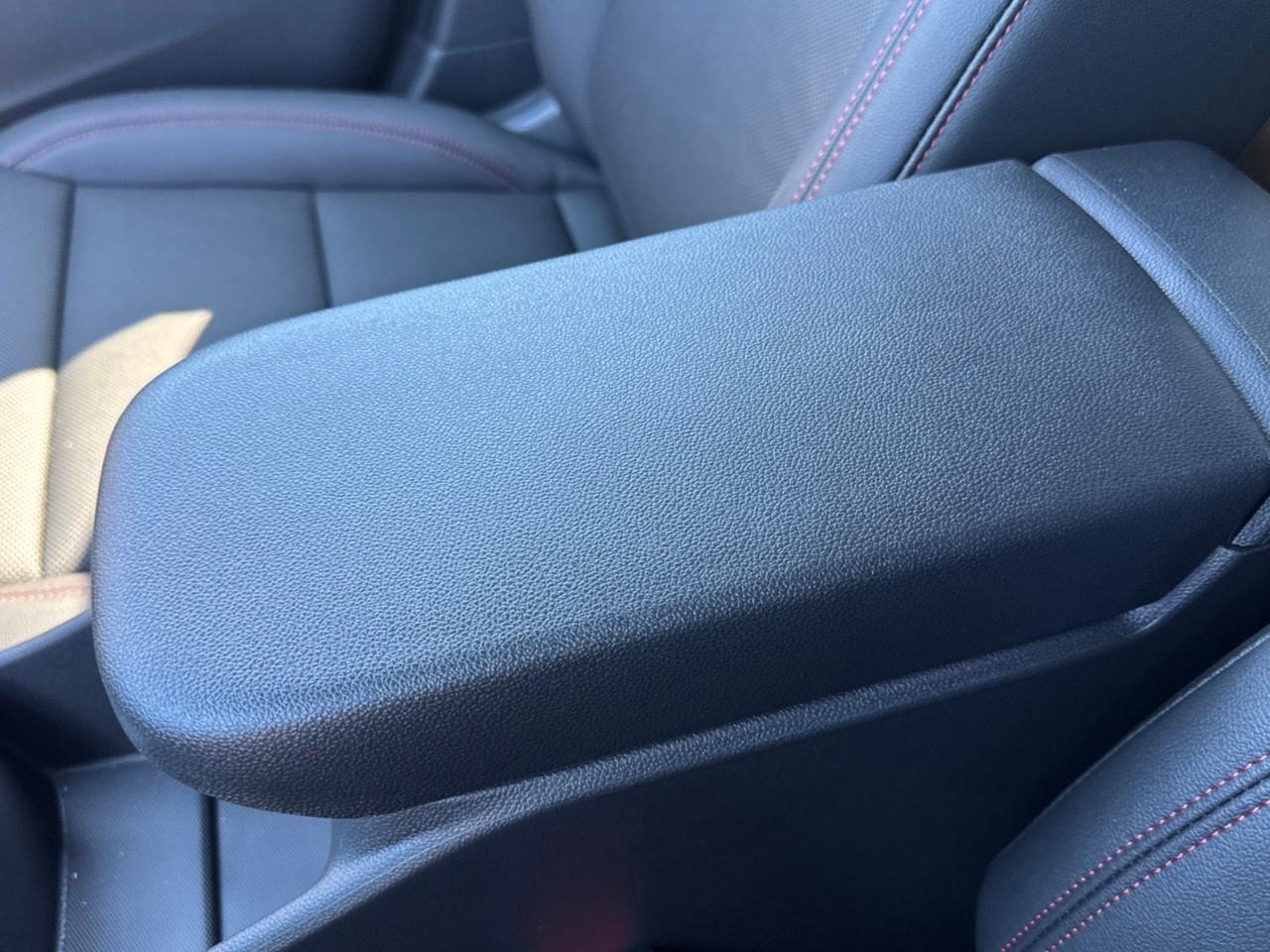 2025 Chevrolet Trax FWD 4dr 2RS Photo