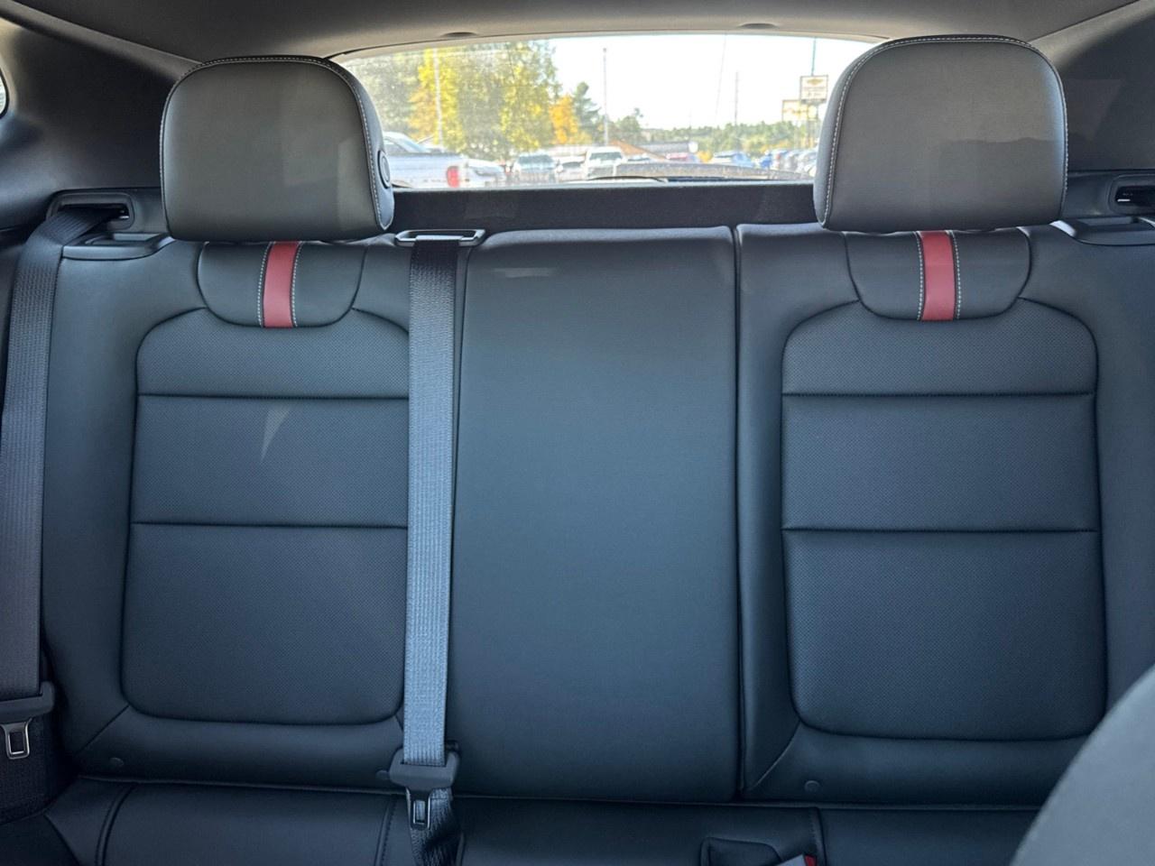 2025 Chevrolet Trax FWD 4dr 2RS Photo