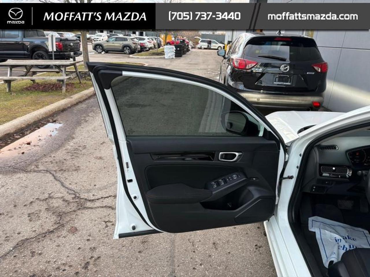 2024 Honda Civic Sedan EX Photo