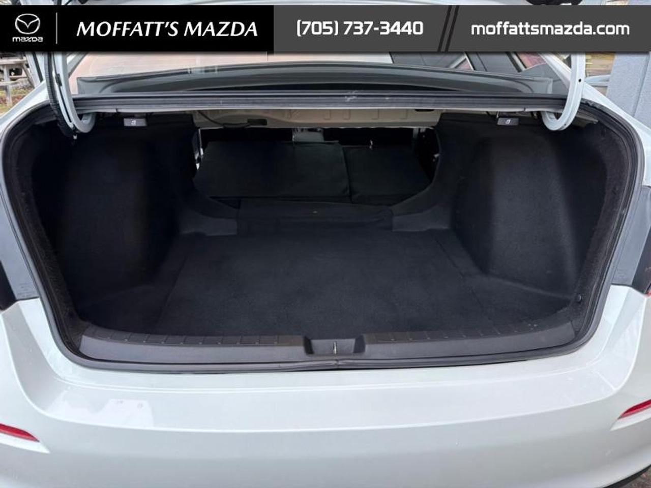 2024 Honda Civic Sedan EX Photo