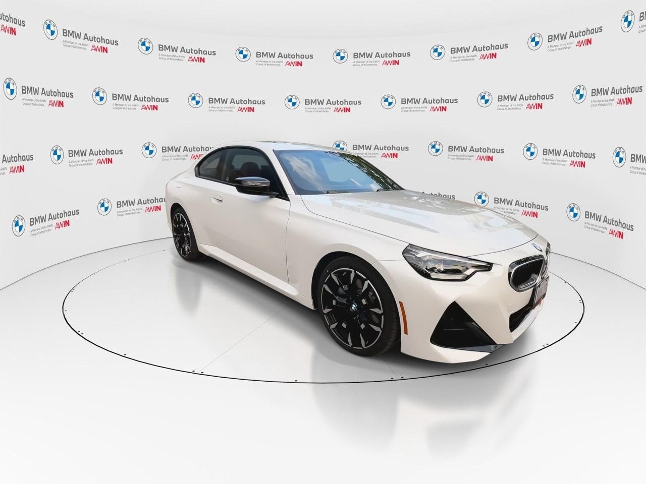 2025 BMW 2 Series 230i xDrive Coupe Photo3