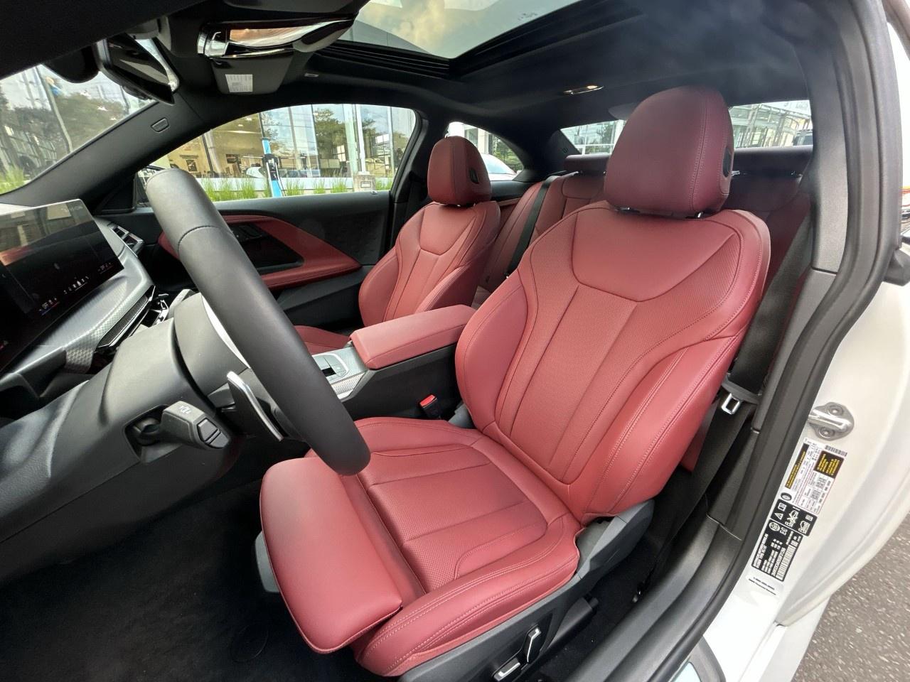 2025 BMW 2 Series 230i xDrive Coupe Photo