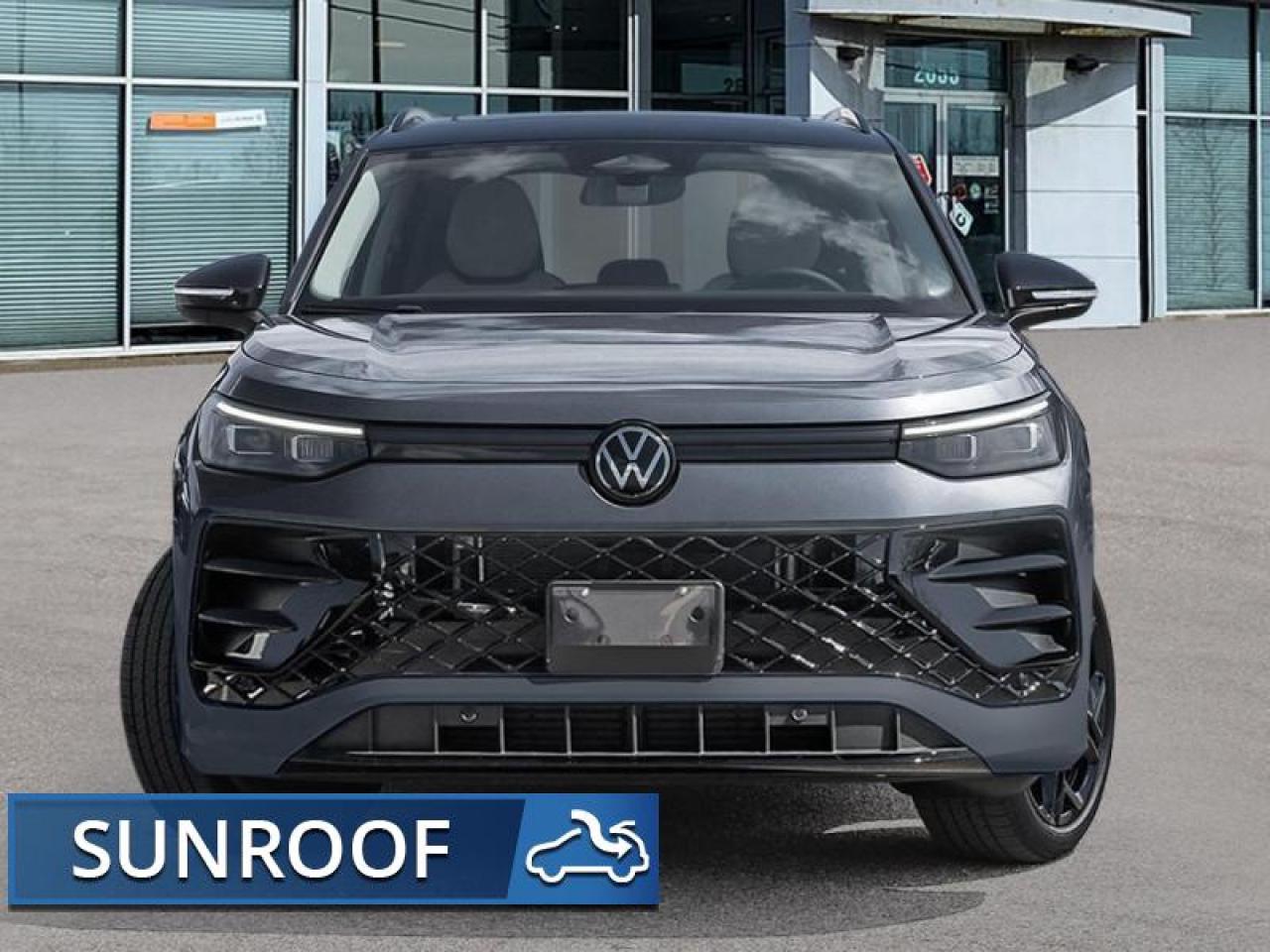 2026 Volkswagen Tiguan Comfortline R-Line Black Edition Photo
