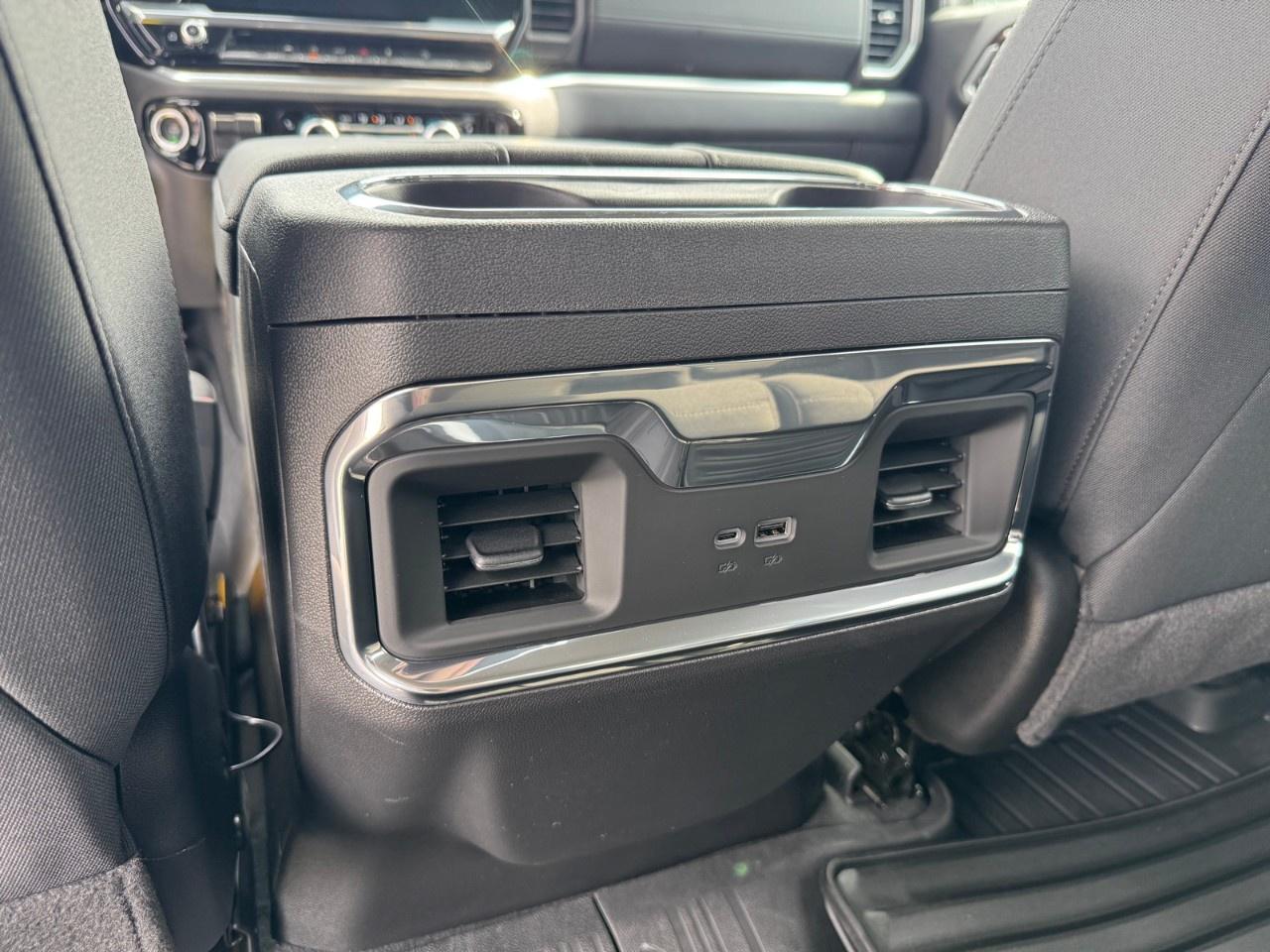 2025 GMC Sierra 1500 Crew Cab Short Box 4-Wheel Drive Elevation Photo