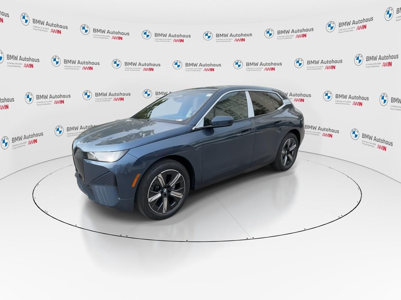 2026 BMW iX xDrive60 Sports Activity Vehicle Photo