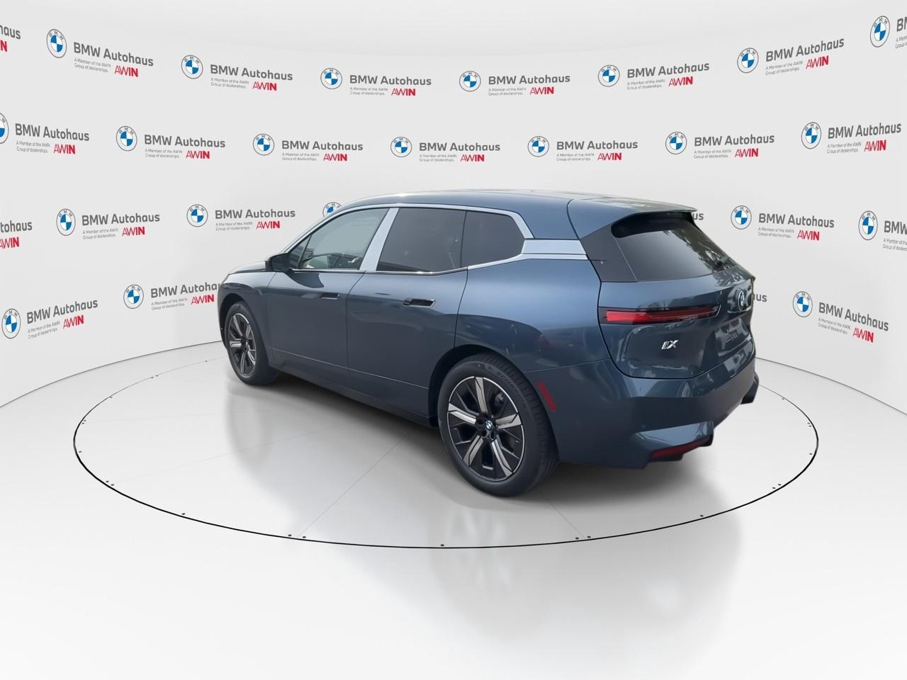 2026 BMW iX xDrive60 Sports Activity Vehicle Photo