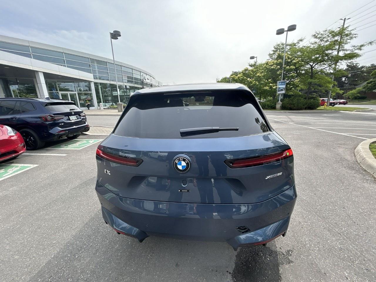 2026 BMW iX xDrive60 Sports Activity Vehicle Photo