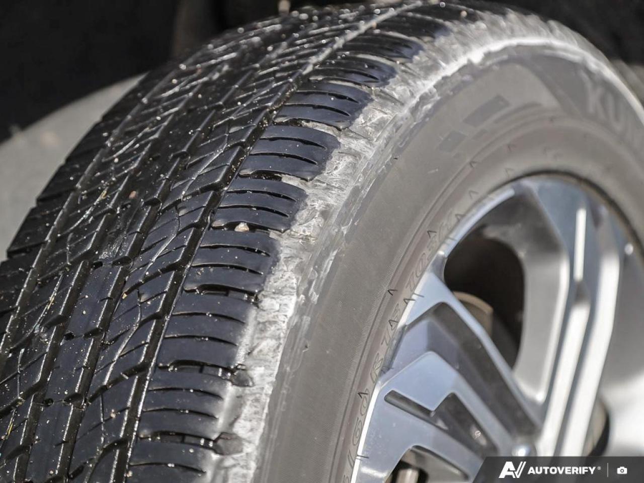 2023 Hyundai Santa Fe Preferred w/Trend Package 4dr All-Wheel Drive Photo