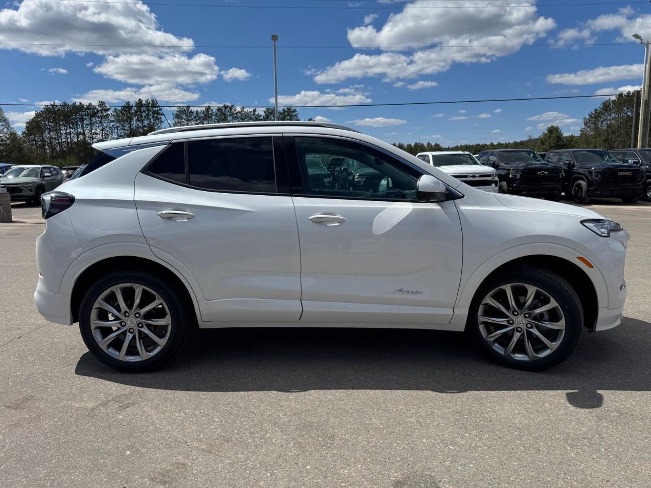 2025 Buick Encore GX Avenir AWD Photo3