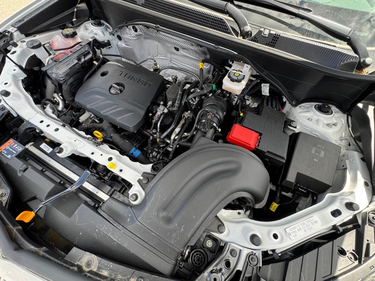 2025 Buick Encore GX Avenir AWD Photo