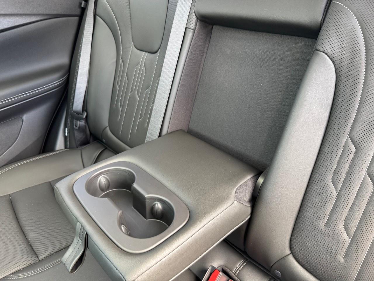 2025 Buick Encore GX Avenir AWD Photo