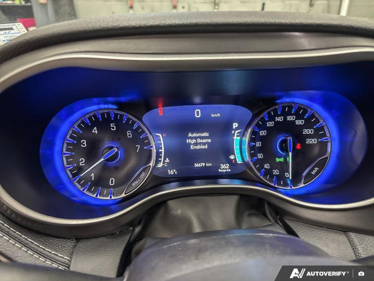 2023 Chrysler Pacifica Touring-L Front-Wheel Drive Passenger Van Photo