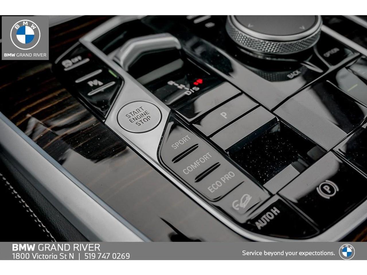 2025 BMW X5 xDrive40i 4dr All-Wheel Drive Sports Activity Vehicle Photo