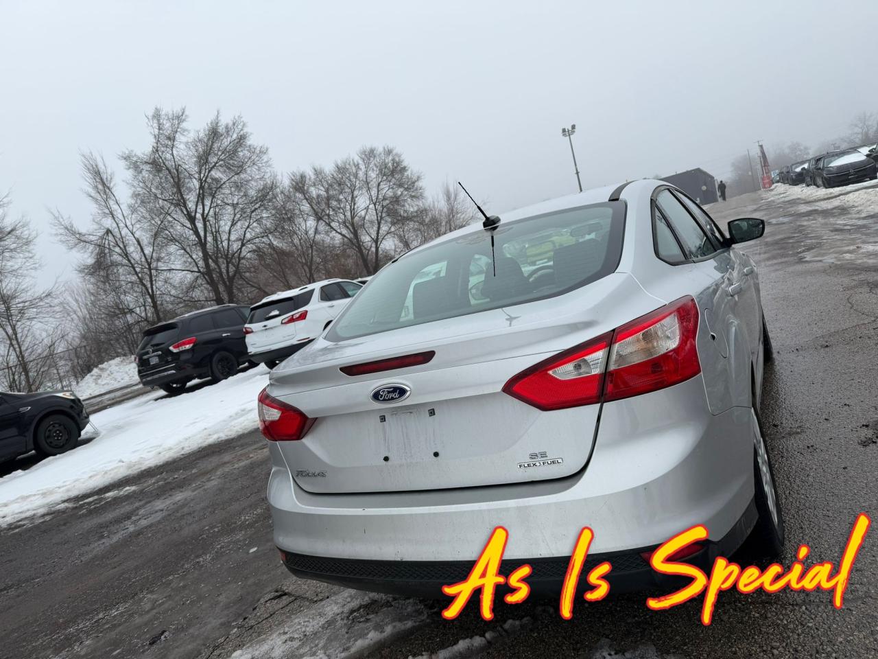 2012 Ford Focus SE 4DR SEDAN Photo