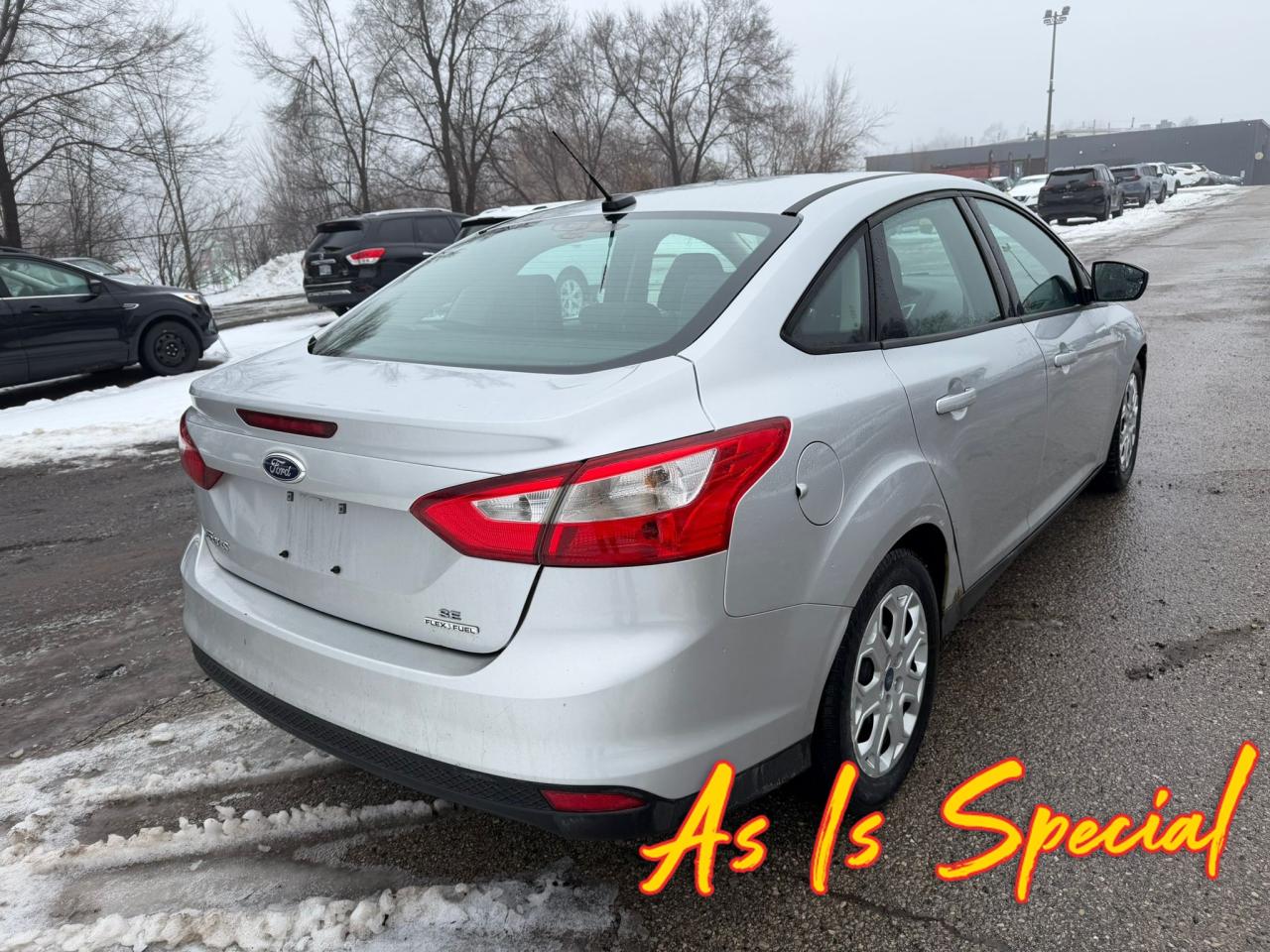 2012 Ford Focus SE 4DR SEDAN Photo4