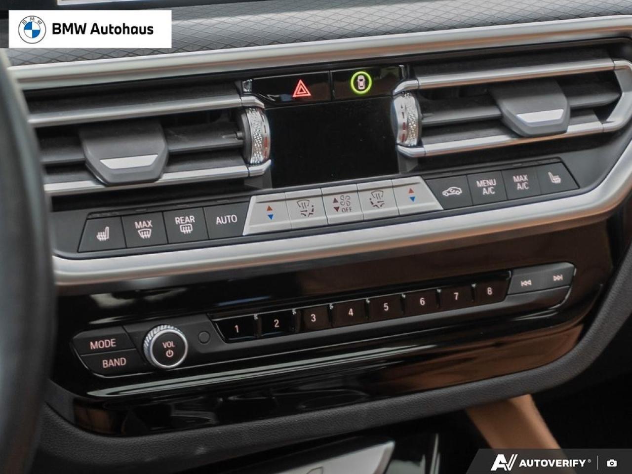 2023 BMW X4 xDrive30i Sports Activity Coupe Photo