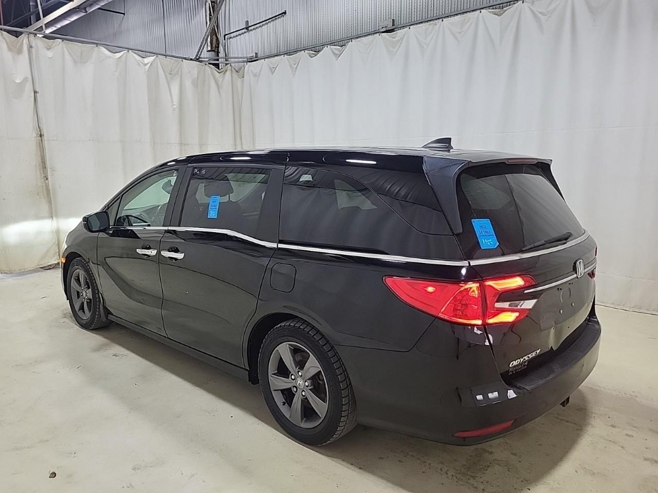 2022 Honda Odyssey EX-RES Passenger Van Photo4