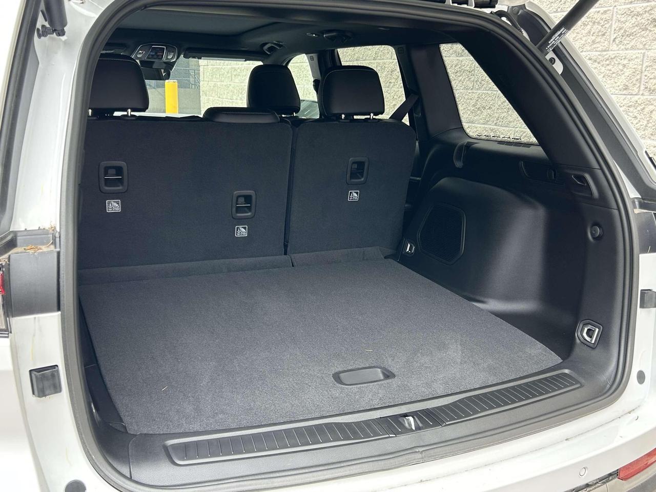 2026 Jeep Grand Cherokee Base 4dr 4x4 Photo