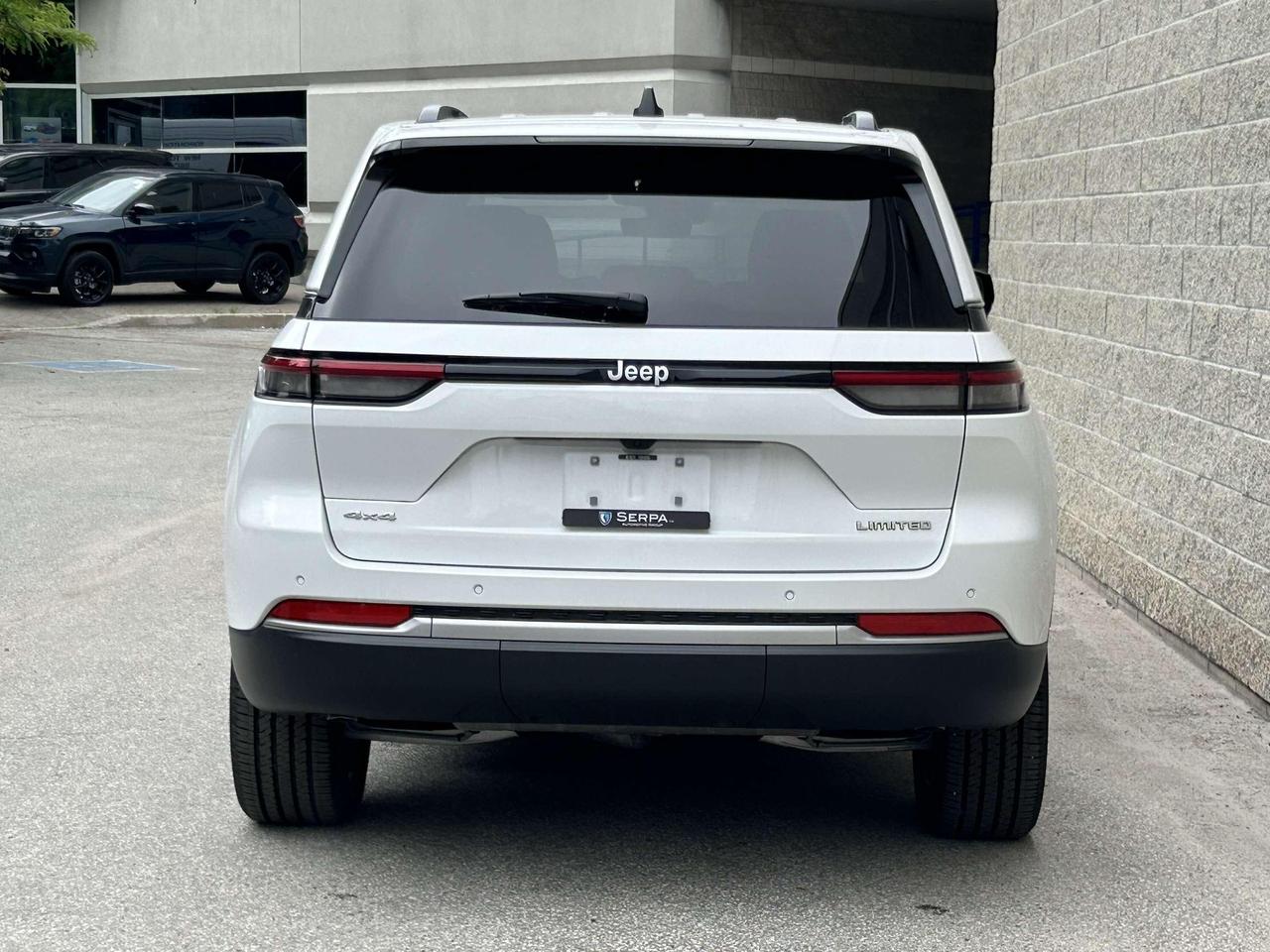 2026 Jeep Grand Cherokee Base 4dr 4x4 Photo