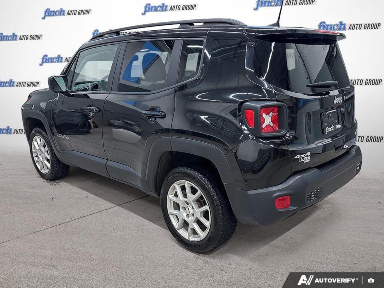2023 Jeep Renegade North 4dr 4x4 Photo