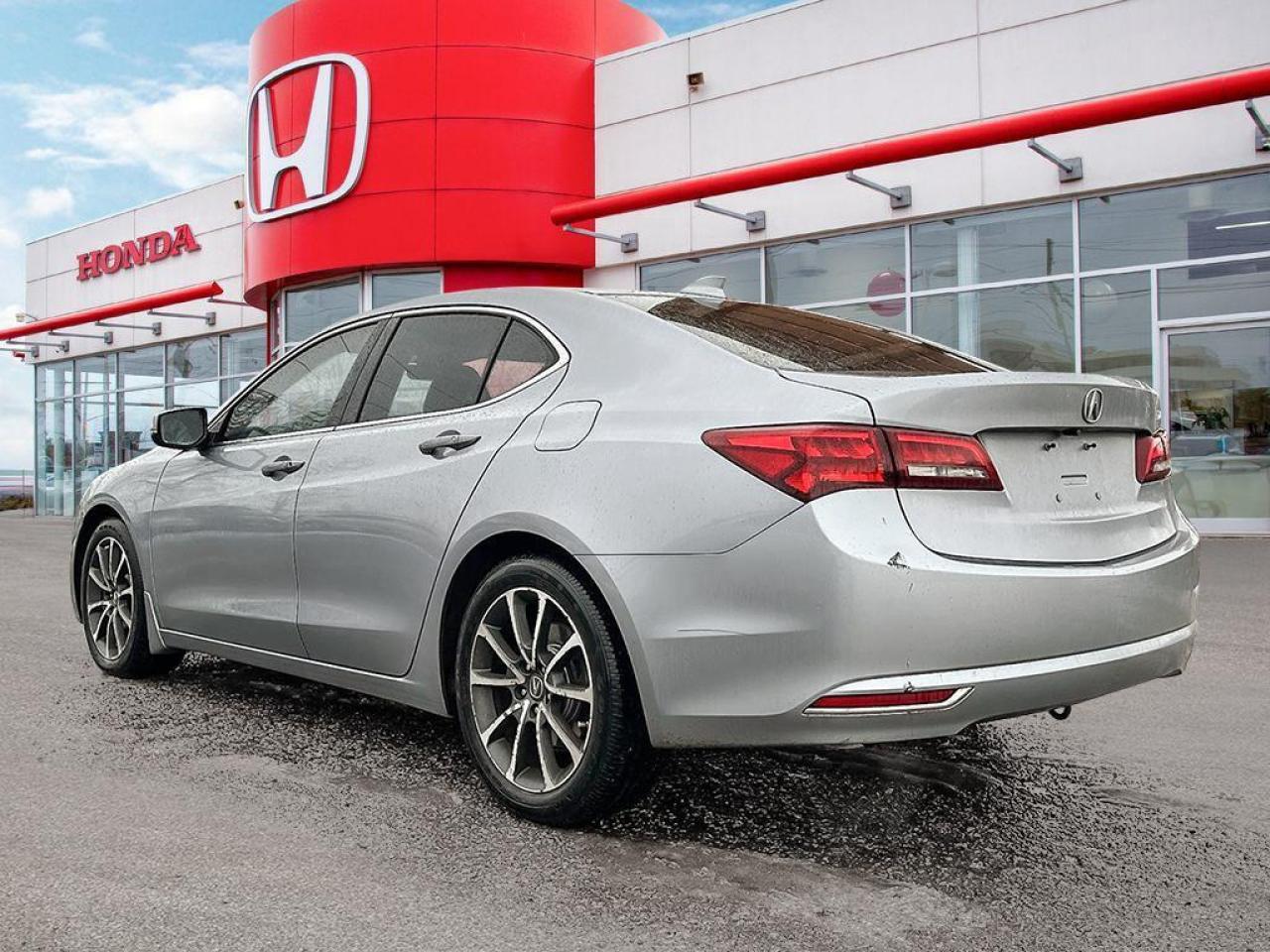 2015 Acura TLX V6 Tech Photo