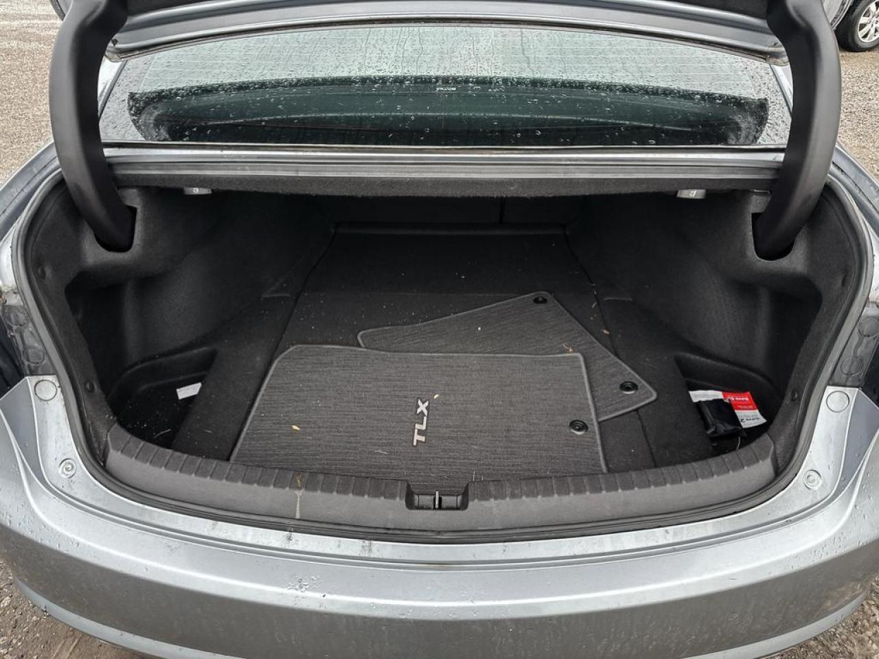 2015 Acura TLX V6 Tech Photo